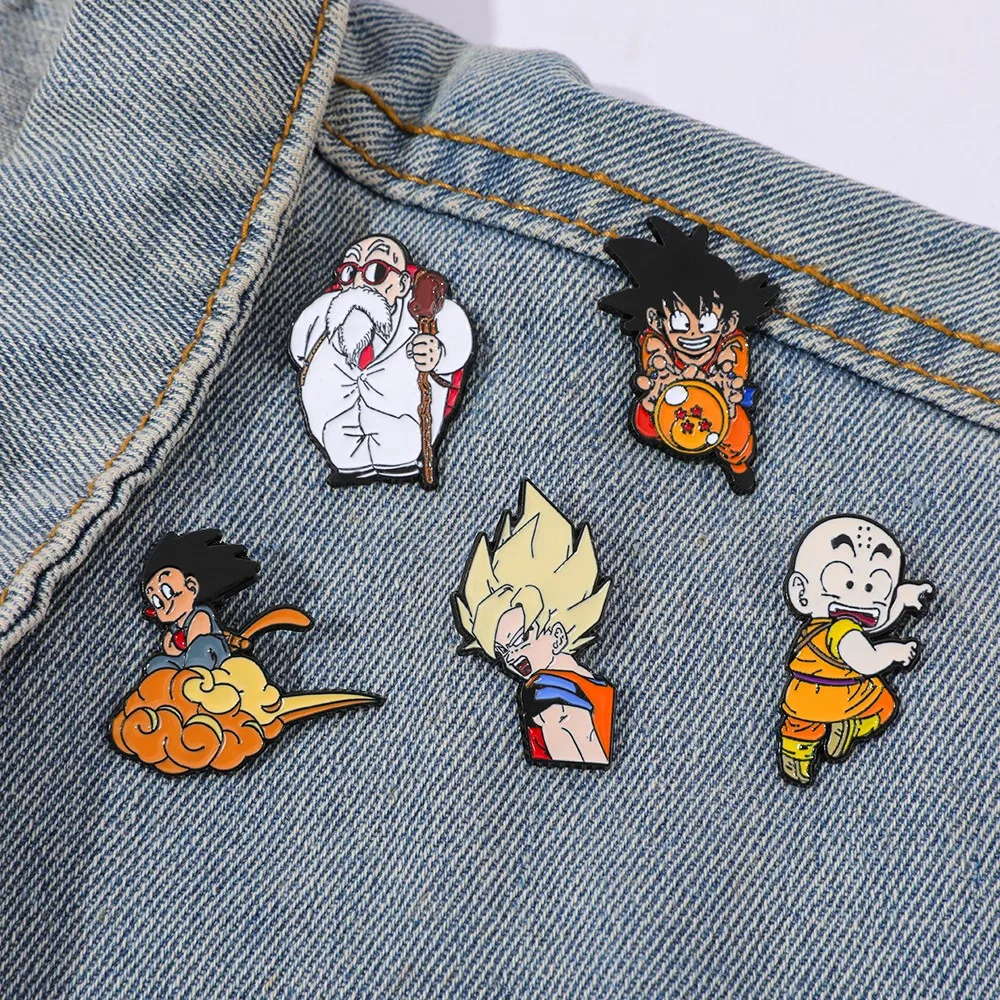 Embroidery Textile - 5 szt. Klasycznych, popularnych broszek anime