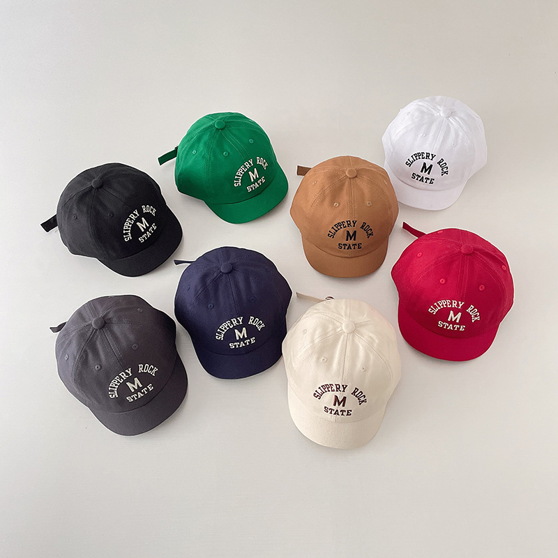 Embroidery Simple - Czapka z daszkiem RAISE Casual Letter