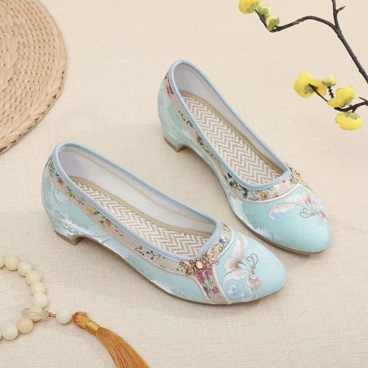 Damskie buty Cheongsam na nisk – Embroidery Shoes recenzja i cena