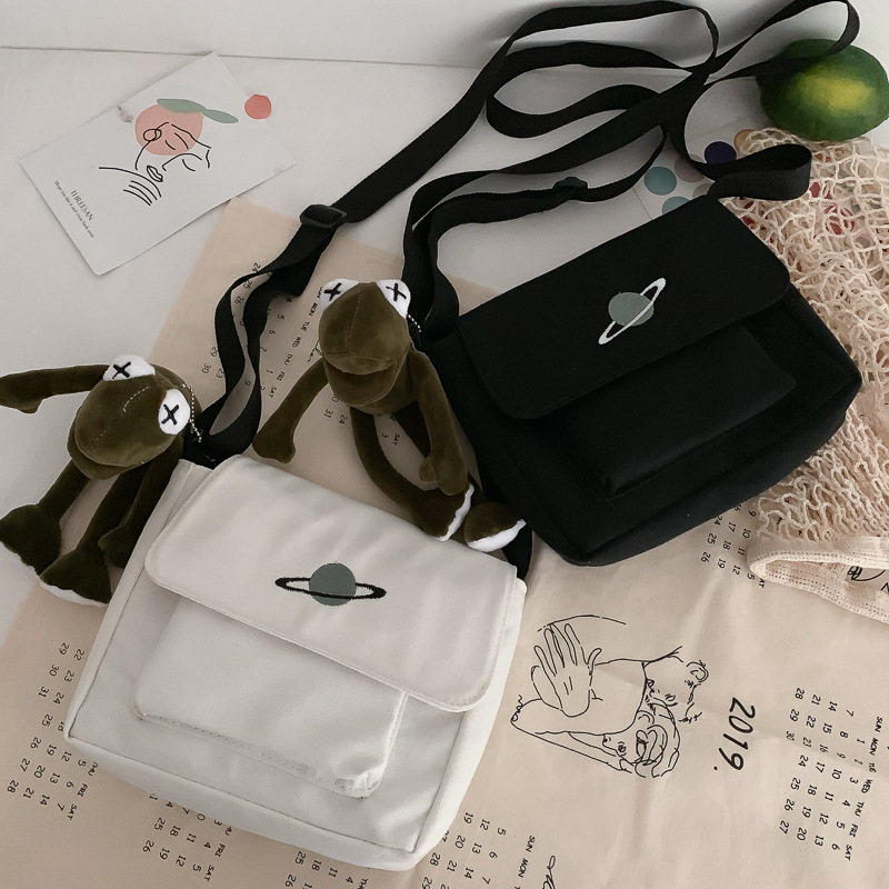 Casual Collage Student Messeng – Embroidery Motif recenzja i cena