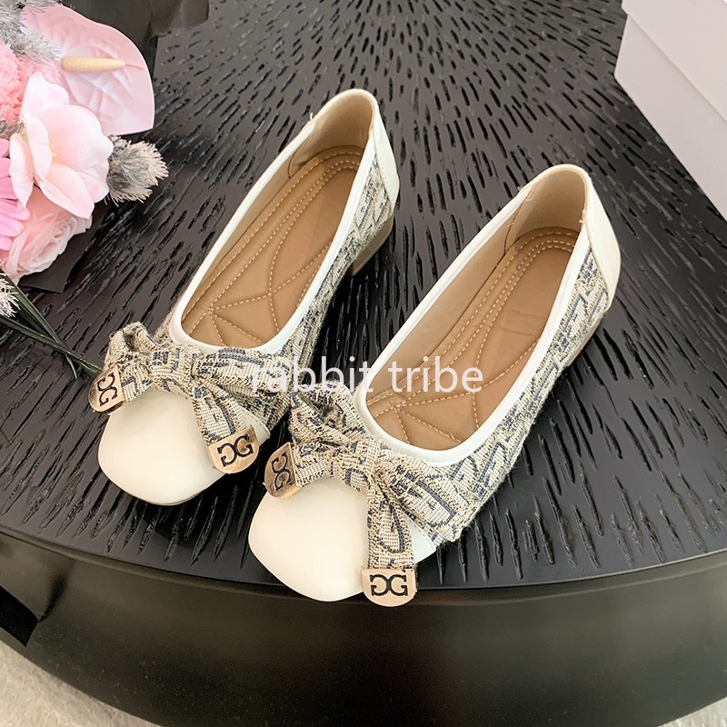 Wygodne francuskie damskie but – Embroidery Shoes recenzja i cena