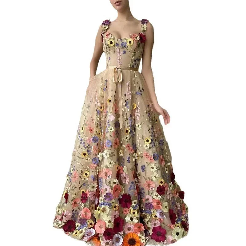 Damskie trójwymiarowe kwiaty,  – Embroidery Zara recenzja i cena