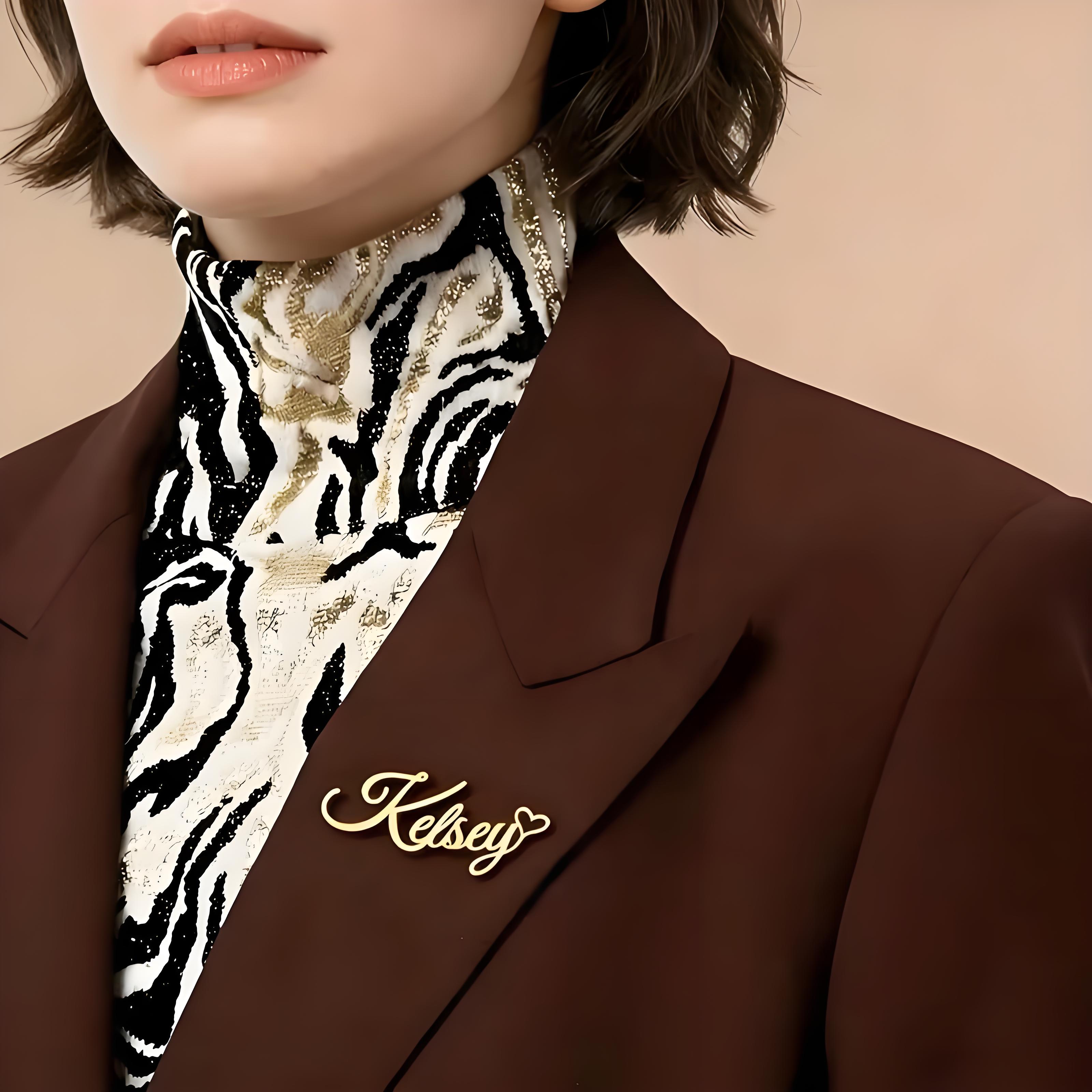 Spersonalizowana przypinka do  – Embroidery Texture recenzja i cena